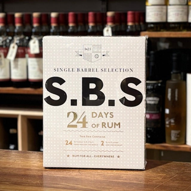 Calendrier de l'Avent Rhum – Coffret Rhum 24 Days of Rum SBS Edition Single Barrel Selection Les 2 cavistes